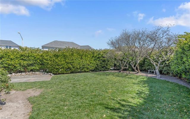 501 Croatan Hills DR, Virginia Beach, VA 23451