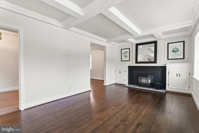 6621 LOCH HILL RD, Baltimore, MD 21239