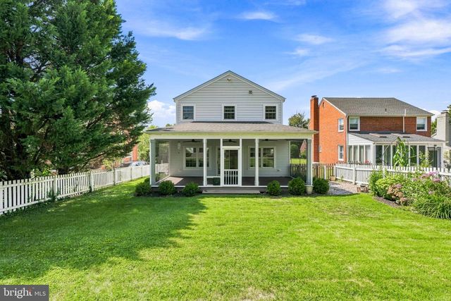 6621 LOCH HILL RD, Baltimore, MD 21239