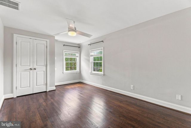 6621 LOCH HILL RD, Baltimore, MD 21239