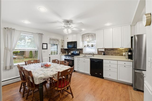 19 Beatrice Avenue, Warwick, RI 02889