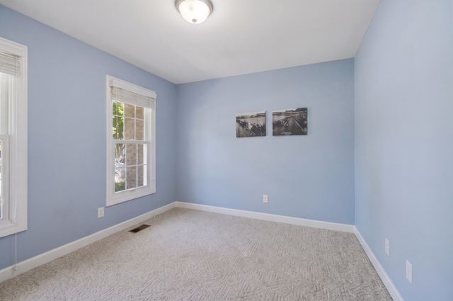 635 N Brookdale Drive, Schaumburg, IL 60194