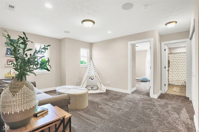 306 N Bur Oak Drive, Mooresville, IN 46158