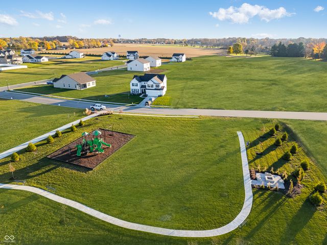 306 N Bur Oak Drive, Mooresville, IN 46158