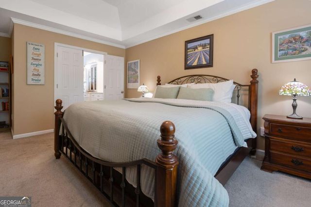1595 Highland Oaks Way, Lawrenceville, GA 30043