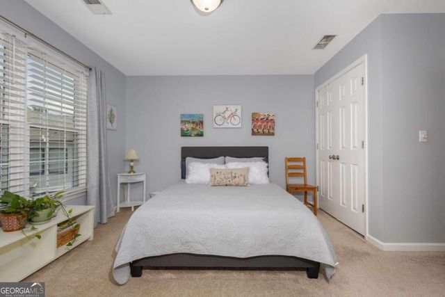 1595 Highland Oaks Way, Lawrenceville, GA 30043