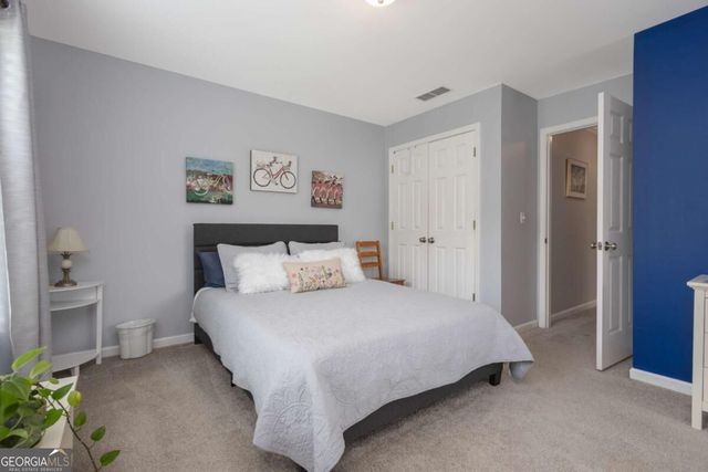 1595 Highland Oaks Way, Lawrenceville, GA 30043