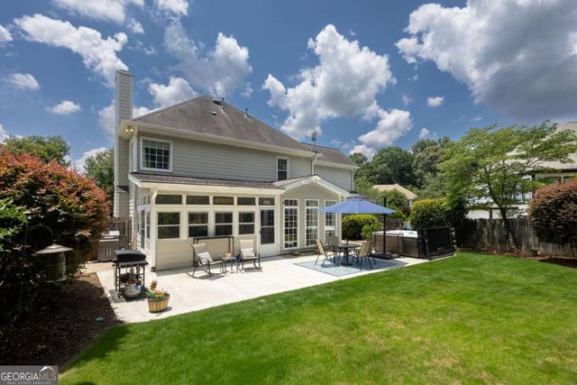 1595 Highland Oaks Way, Lawrenceville, GA 30043