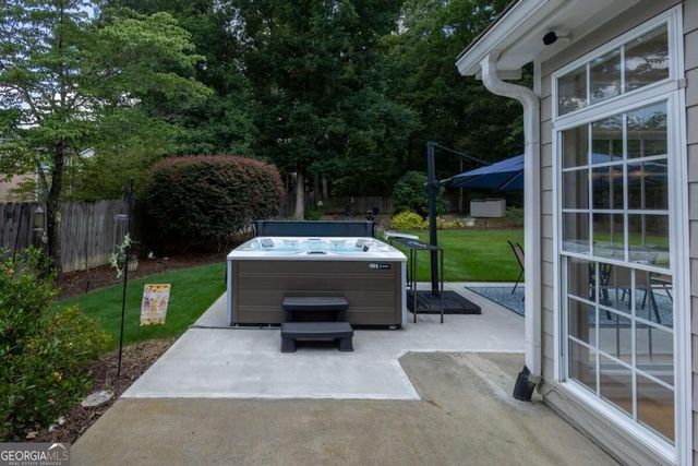 1595 Highland Oaks Way, Lawrenceville, GA 30043