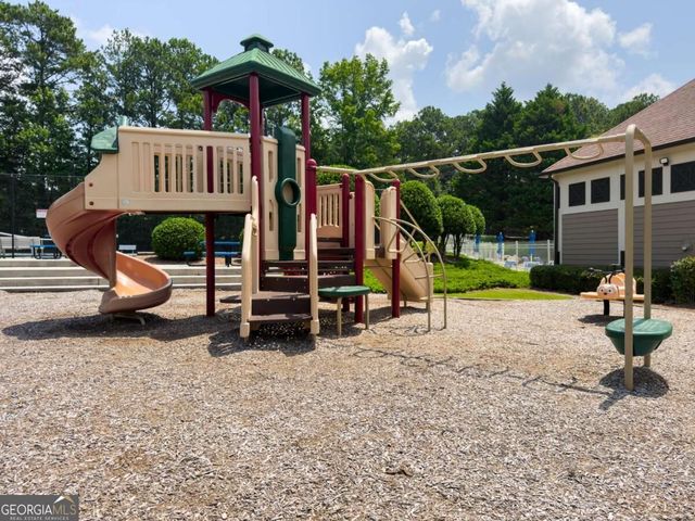 1595 Highland Oaks Way, Lawrenceville, GA 30043
