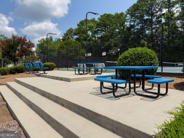 1595 Highland Oaks Way, Lawrenceville, GA 30043