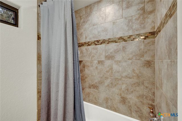 4142 Morningside Way, Canyon Lake, TX 78133