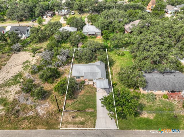 4142 Morningside Way, Canyon Lake, TX 78133