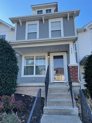 304 Shadow Glen Dr, Nashville, TN 37211