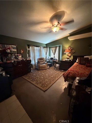 8026 PRIMROSE Avenue, Oak Hills, CA 92344