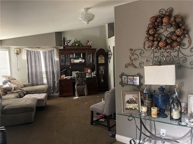 8026 PRIMROSE Avenue, Oak Hills, CA 92344