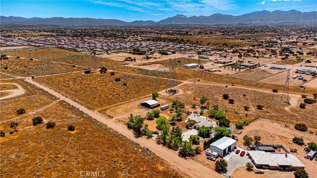 8026 PRIMROSE Avenue, Oak Hills, CA 92344