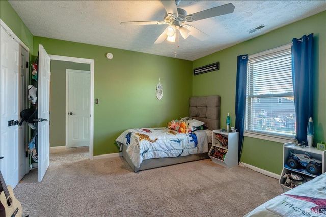 7544 Southfield Drive, Newburgh, IN 47630
