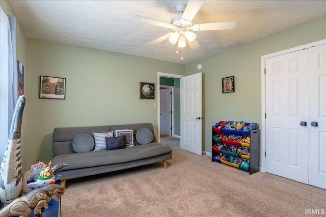 7544 Southfield Drive, Newburgh, IN 47630