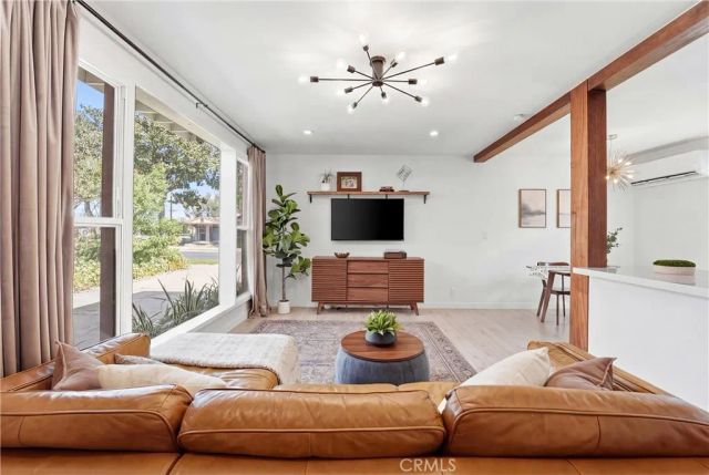 2157 Gale Avenue, Long Beach, CA 90810