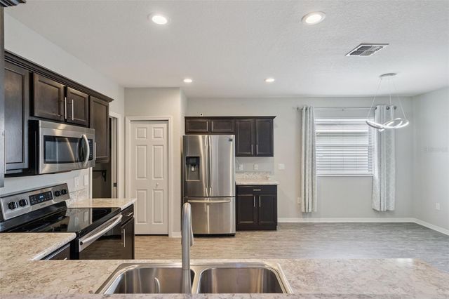 229 SANDESTIN DR, Haines City, FL 33844