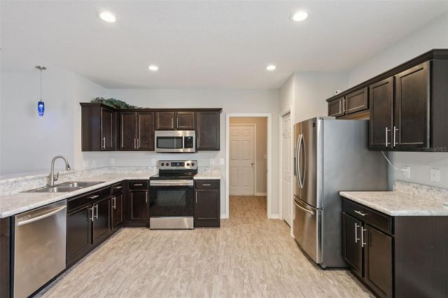 229 SANDESTIN DR, Haines City, FL 33844