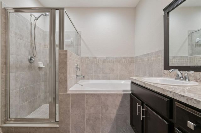 229 SANDESTIN DR, Haines City, FL 33844