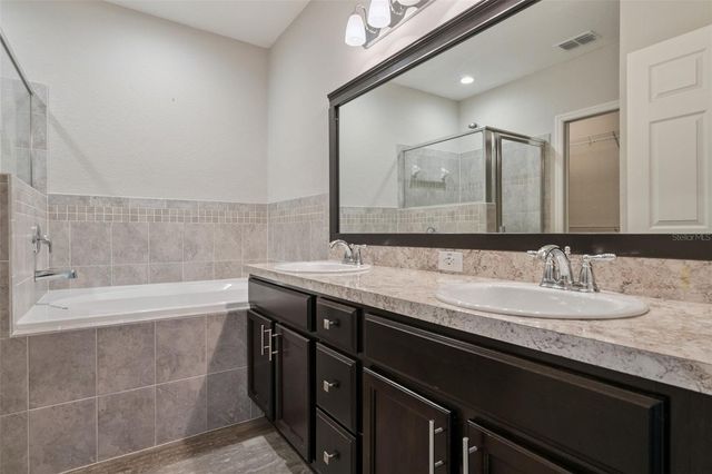 229 SANDESTIN DR, Haines City, FL 33844