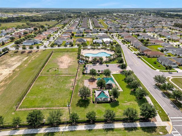 229 SANDESTIN DR, Haines City, FL 33844
