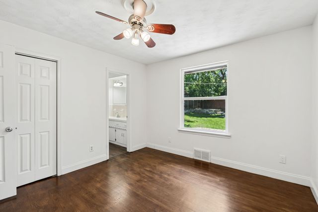9028 Fringewood Drive, Dallas, TX 75228