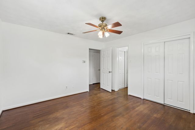 9028 Fringewood Drive, Dallas, TX 75228