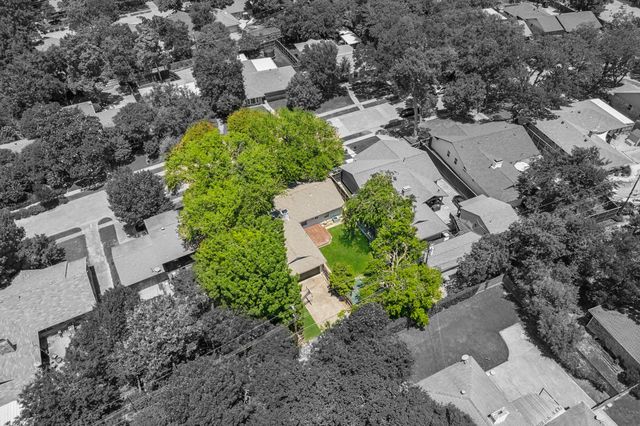 9028 Fringewood Drive, Dallas, TX 75228