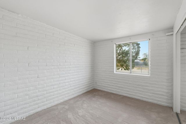 4749 S Goldenrod Place, Tucson, AZ 85730