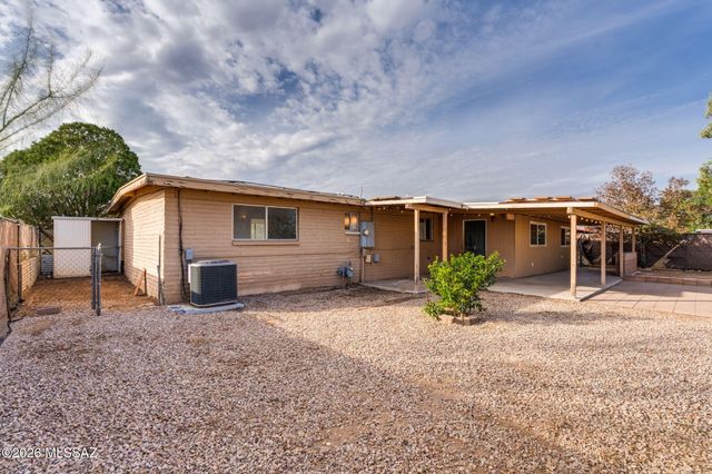 4749 S Goldenrod Place, Tucson, AZ 85730