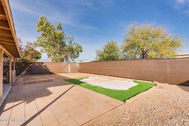 4749 S Goldenrod Place, Tucson, AZ 85730