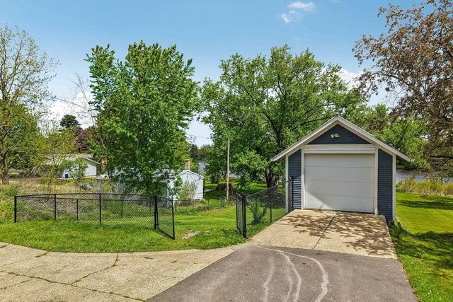 333 W State Street, Mauston, WI 53948