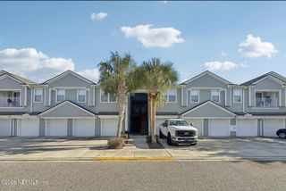 7067 DEER LODGE Circle 106, Jacksonville, FL 32256