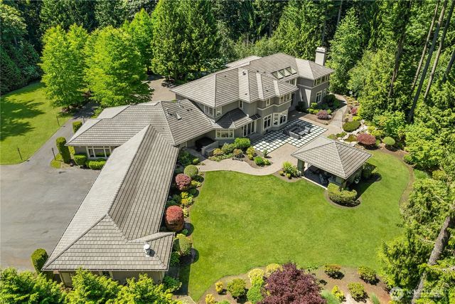 18049 NE 143rd Place, Woodinville, WA 98072