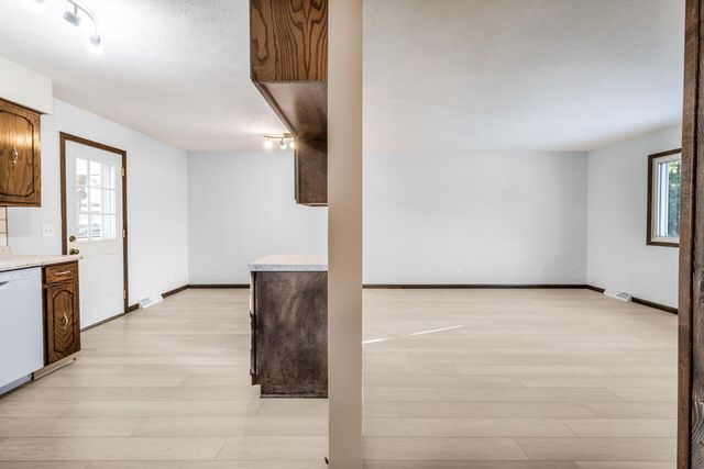 3129 6TH Avenue, Council Bluffs, IA 51501