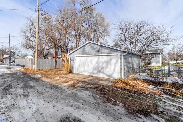 3129 6TH Avenue, Council Bluffs, IA 51501