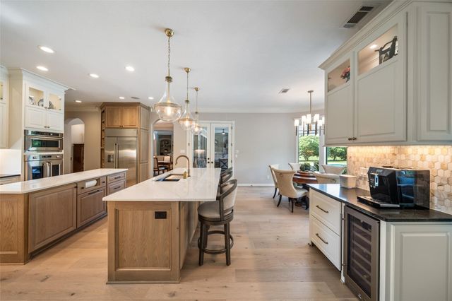 123 Bentwater Bay Drive, Montgomery, TX 77356