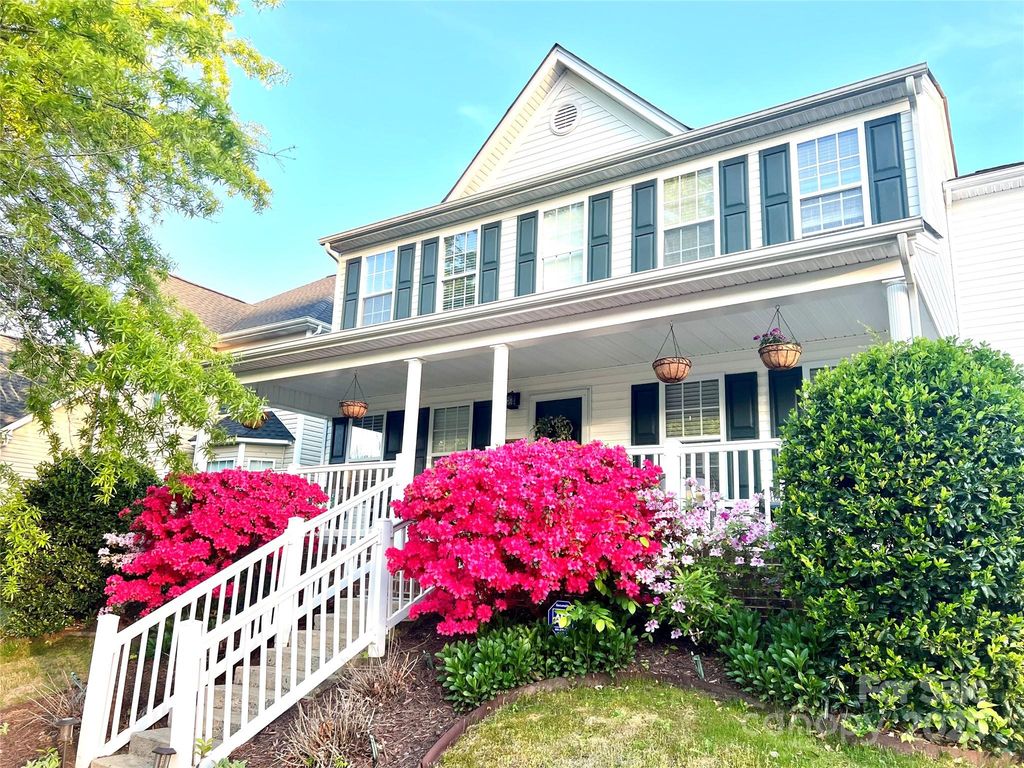 7012 Tanners Creek Drive, Huntersville, NC 28078