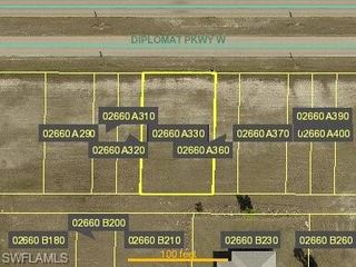 124 Diplomat PKWY W, Cape Coral, FL 33993