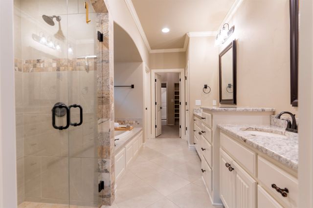 2910 E Quaker Street, Broken Arrow, OK 74014
