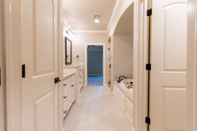 2910 E Quaker Street, Broken Arrow, OK 74014