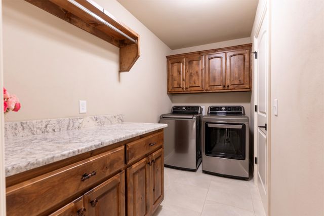 2910 E Quaker Street, Broken Arrow, OK 74014