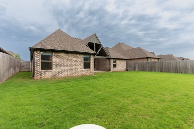 2910 E Quaker Street, Broken Arrow, OK 74014
