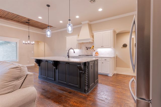2910 E Quaker Street, Broken Arrow, OK 74014