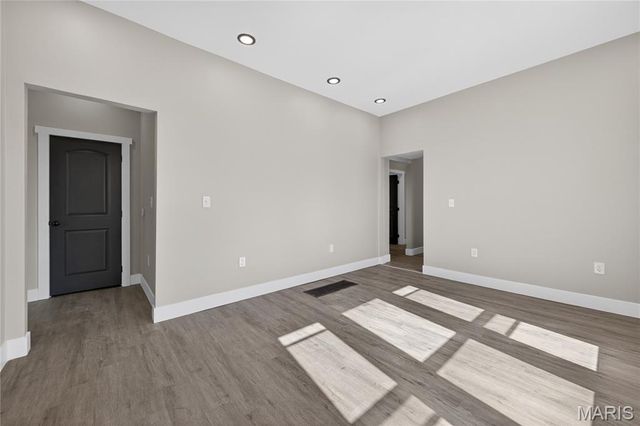 5843 Enright Avenue, St Louis, MO 63112