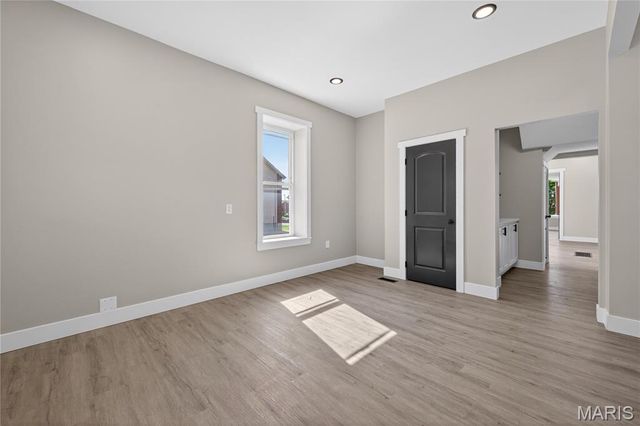 5843 Enright Avenue, St Louis, MO 63112